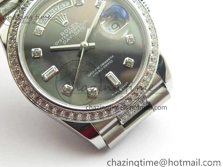 0517 SmoothTexture Day-Date 36mm 128239 SS Crystal BP Best Edition Black MOP Crystal Marker Dial on SS President Bracelet A 2681